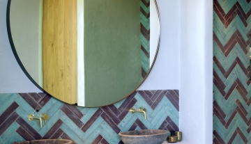 Resa Estates Ibiza koop sale Cala Moli villa seaviews modern bathroom 5.jpg